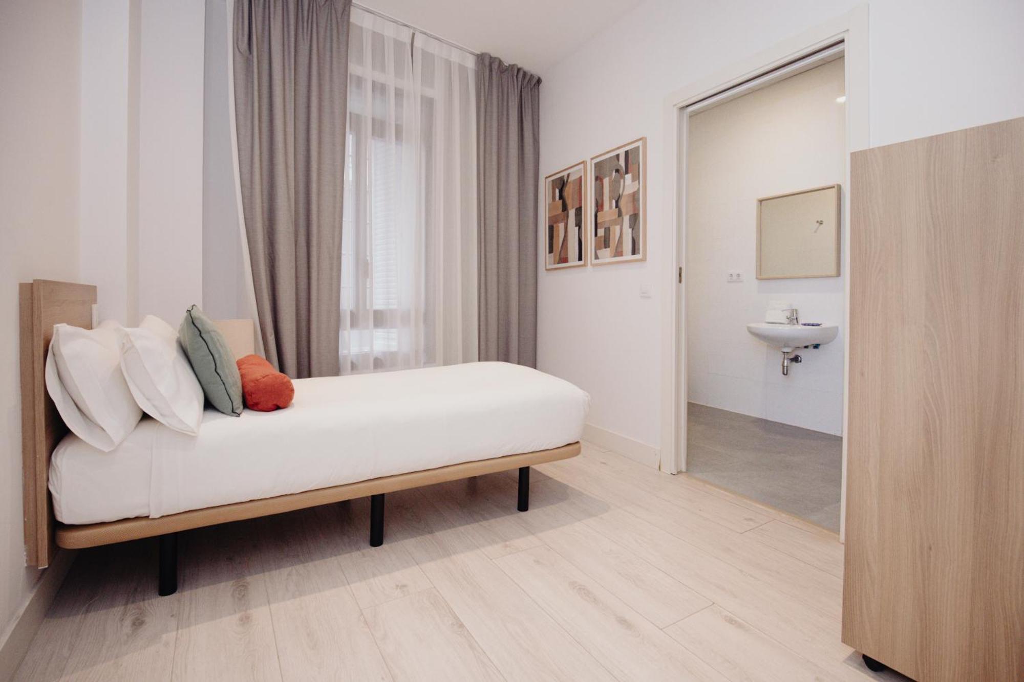 Aspasios Atocha Apartments Madrid Ngoại thất bức ảnh