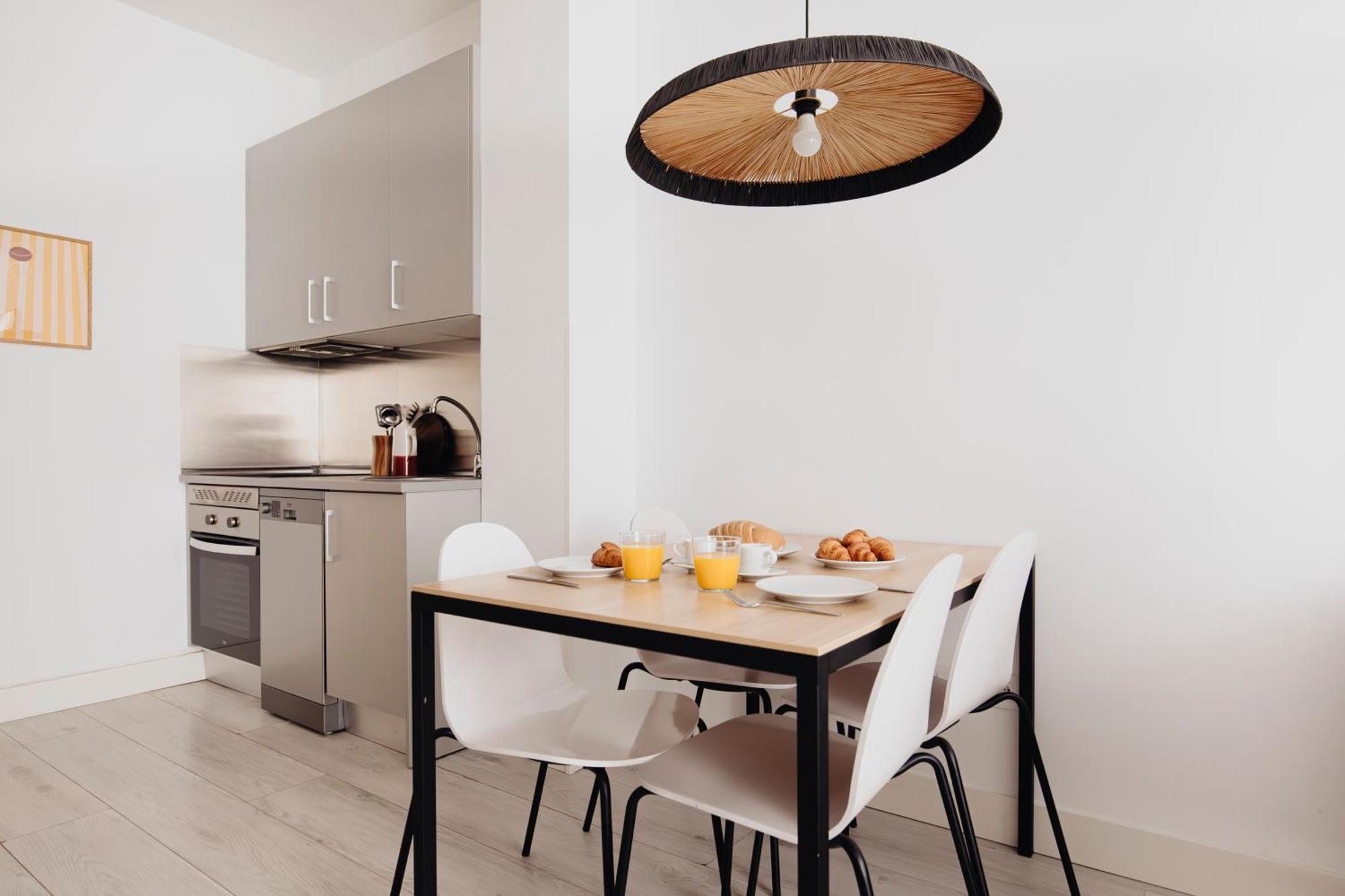 Aspasios Atocha Apartments Madrid Ngoại thất bức ảnh